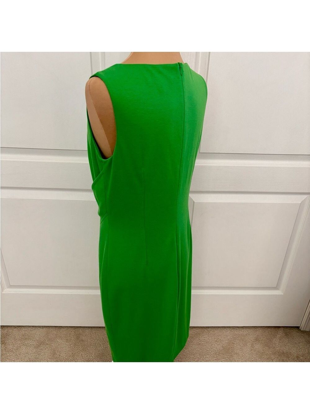 David Meister Emerald Green Sheath Dress | Size 8 | Elegant & Flattering Fit - Picture 7 of 10